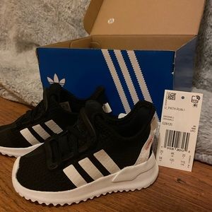Adidas U Path Run Sneakers